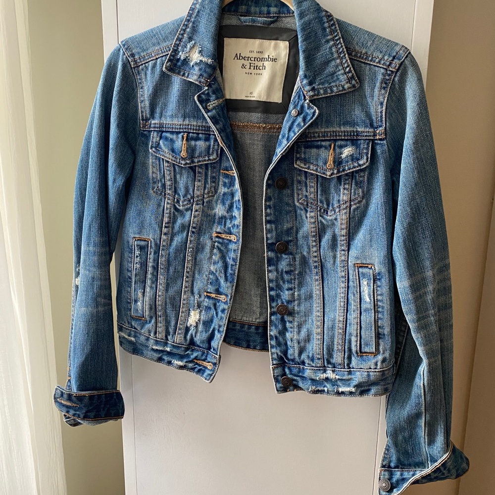 Abercrombie & Fitch jean jacket xs